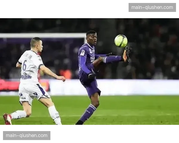 保级关键战前瞻:特鲁瓦vs梅斯,两队风格均偏保守,或决于一瞬 保级关键战前瞻:特鲁瓦vs梅斯,两队风格均偏保守,或决于一瞬